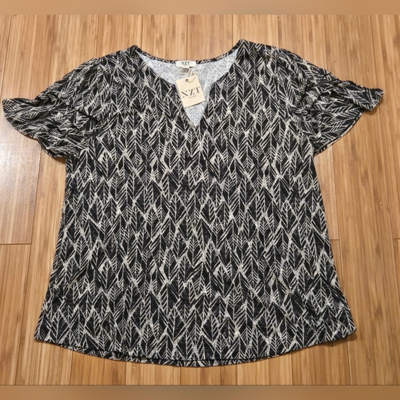 💚 NWT NZT Nic & Zoe Women's Patterned Top - Picture 1 of 7